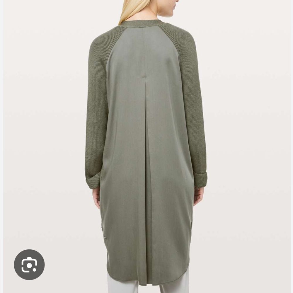Lululemon Grey Sage Still At Ease Wrap - Picture 2 of 14